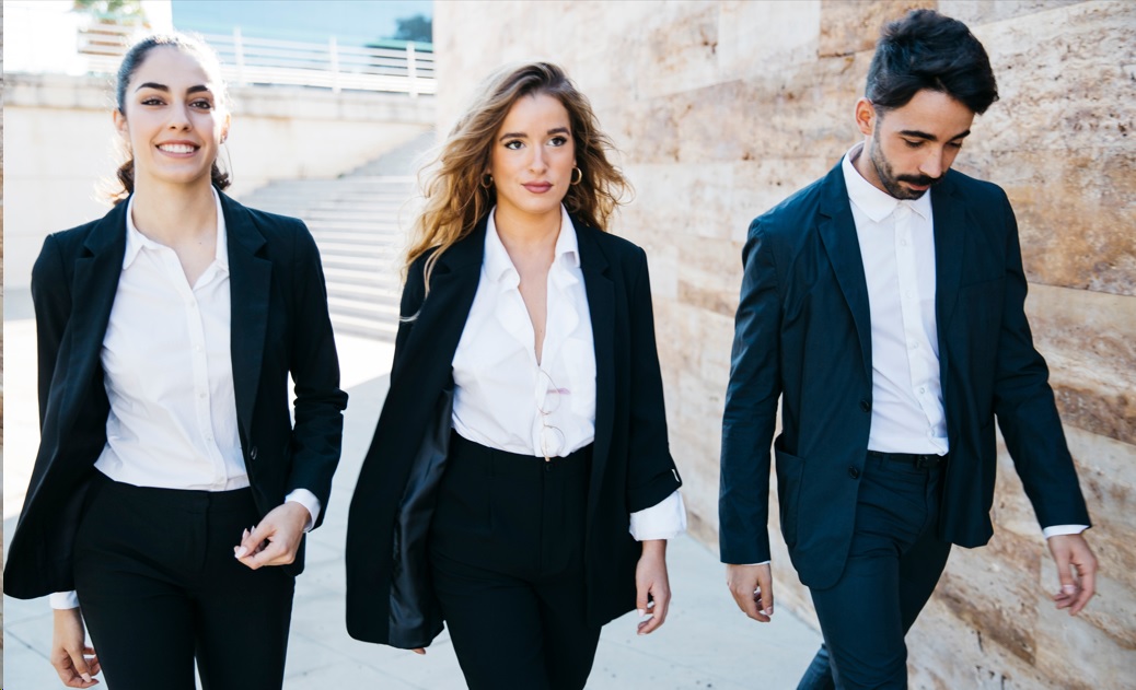 La Evolución de los Uniformes Más que una Prenda, una Herramienta de Identidad y Rendimiento